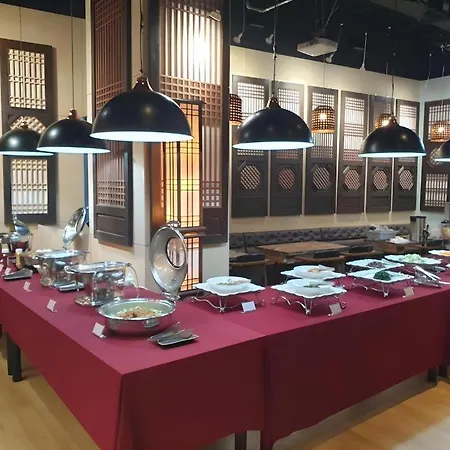 Starhills Hotel At Namdaemun Market Center